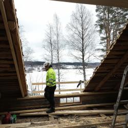 Vanhan hirsitalon remontti, Pirkanmaa